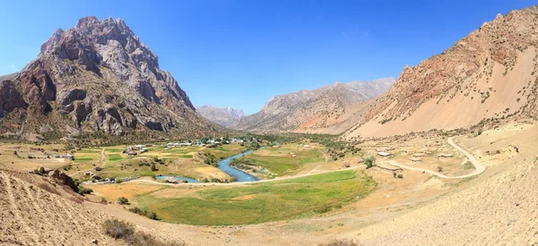 Saritag village. Panorama. Pamir, Tajikistan — Stock Photo, Image