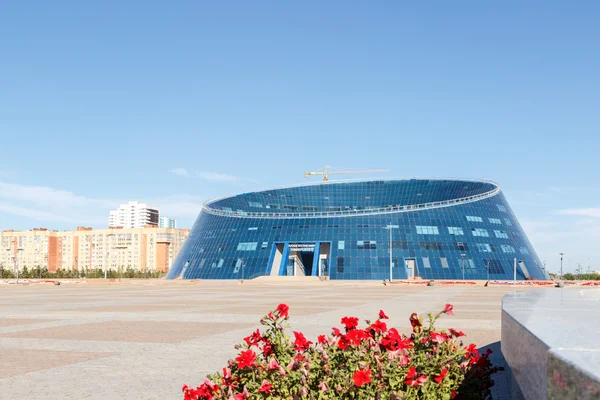 Astana, Kazakistan - 12 Ağustos 2016: Kazak Ulusal Üniversitesi