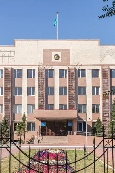 哈萨克斯坦阿斯塔纳-2016 年 8 月 12 日︰ 首长"国家中心 — 图库照片