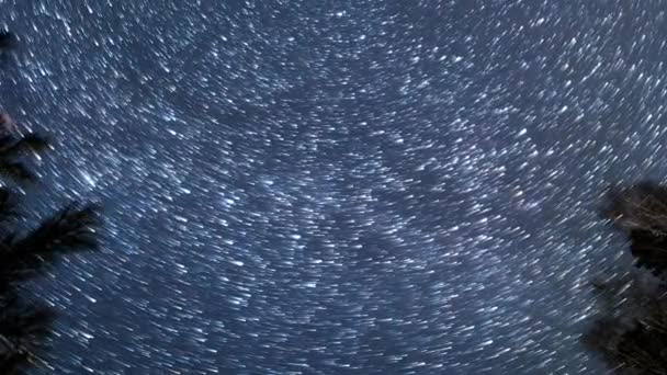 Huellas de estrellas en forma de líneas — Vídeos de Stock