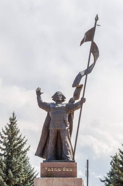 Karakol, Kazakistan - 23 Ağustos 2016: Anıt Tagay-biy (Muham