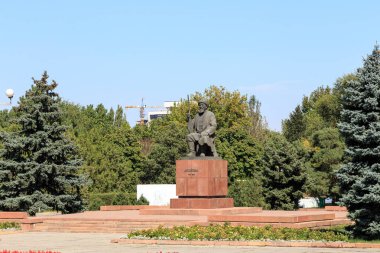 Bişkek, Kırgızistan - 25 Ağustos 2016: Toktogul Satylganov - kır