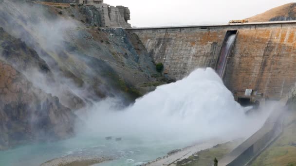 Kirov reservoar dam — Stockvideo