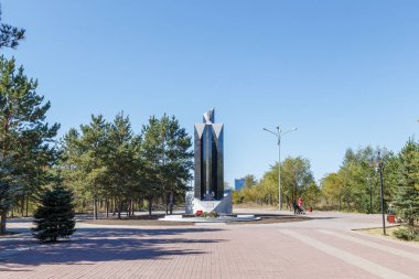 Karaganda, Kazakistan - 1 Eylül 2016: Ona bir anıt