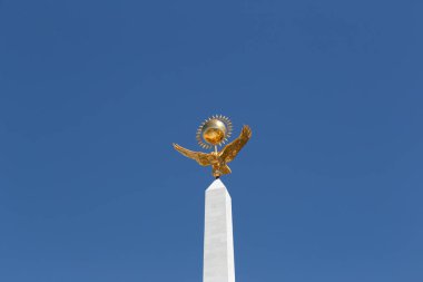 Karaganda, Kazakistan - 1 Eylül 2016: Anıt Independe