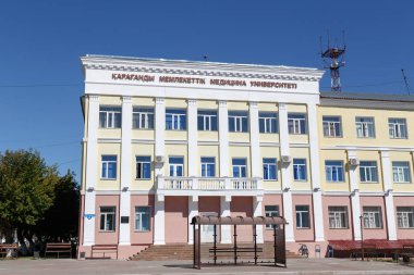 Karaganda, Kazakistan - 1 Eylül 2016: Karaganda durumu doktor