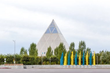 Astana, Kazakistan - 3 Eylül 2016: Barış Sarayı ve Reco
