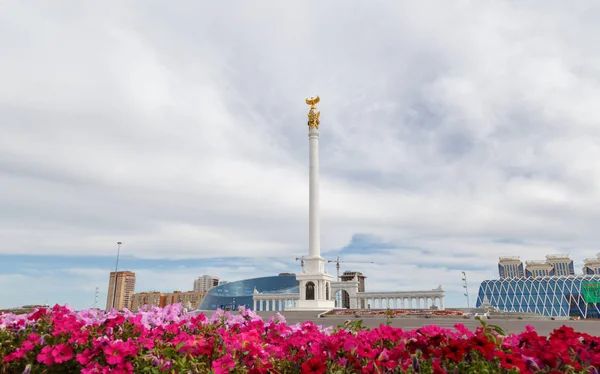 Астана, Казахстан - 3 сентября 2016 г.: Площадь Казахстана — стоковое фото