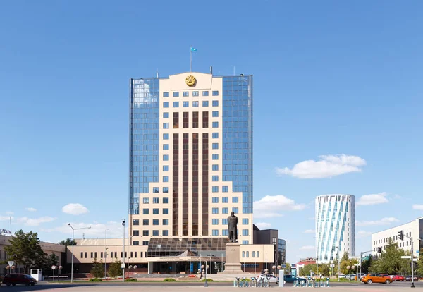 Astana, Καζακστάν - 4 Σεπτεμβρίου 2016: Ακαδημία Δημόσιας Admini — Φωτογραφία Αρχείου
