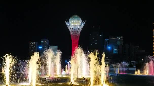 Baiterek - zentraler Ort des neuen astana — Stockvideo