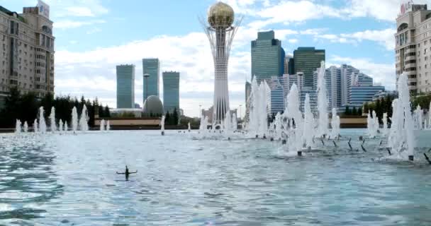 Baiterek - Astana Merkez noktası — Stok video