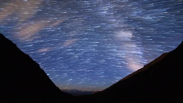 Spuren Von Sternen Form Flüchtiger Spuren Mondaufgang Plateau Sagen — Stockvideo