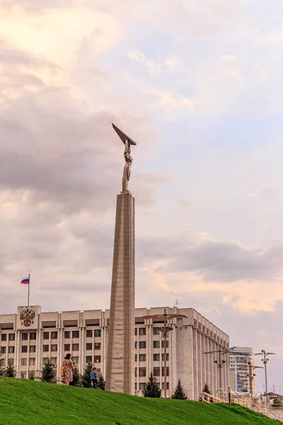俄罗斯, 萨马拉-2017年9月14日: 光荣纪念碑。内置 — 图库照片