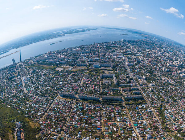 Панорама центра города Саратова с воздуха. Россия Стоковое Фото
