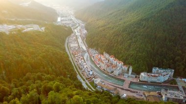 Rusya, Sochi - 05 Eylül 2017: Hava görünümden. Rosa Khutor, Krasnaya Polyana. Sochi, Rusya Federasyonu 