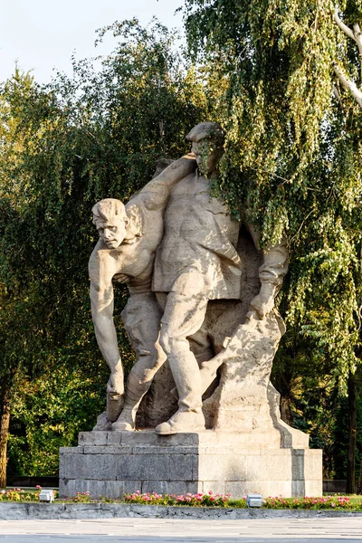 Russia, Volgograd - August 28, 2017: After standing, we defeated — Stock Photo, Image