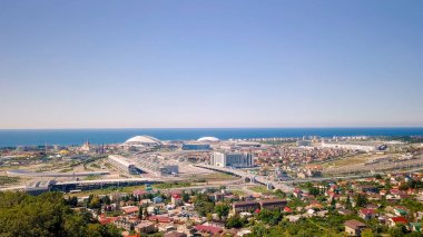 Adler kuşbakışı üzerinden parkta Sochi genel bakış. Sochi, Rusya Federasyonu 