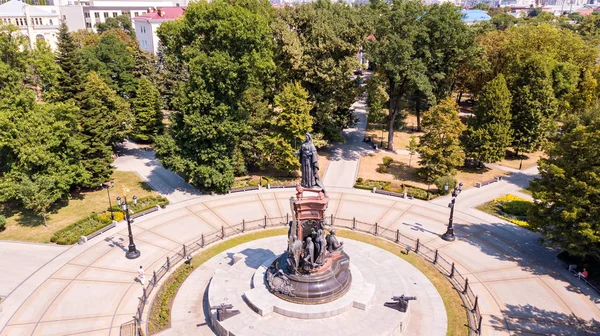 Россия, Краснодар - 30 августа 2017 года: Памятник Екатерине II  - — стоковое фото