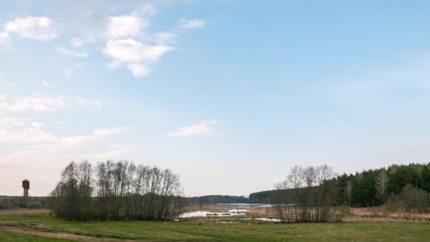 Pluie Sur Lac Temps Gâte Par Ciel Dégagé Temps Écoulé — Video