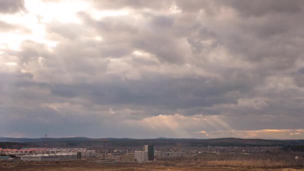 Nuvens Noturnas Sobre Subúrbios Ecaterimburgo Rússia Vídeo Lapso Tempo Ultrahd — Vídeo de Stock