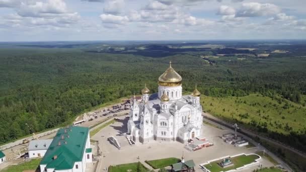 Belogorsky Szent Nicholas Ortodox Misszionárius Kolostor Oroszország Perm Területén White — Stock videók