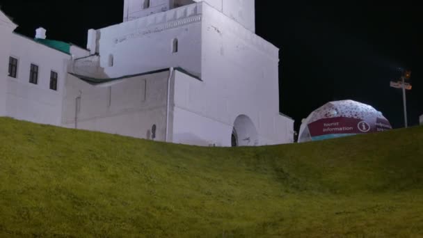 Russland Kasan August 2017 Nachtansicht Des Kasan Kremlin Spassky Turm — Stockvideo