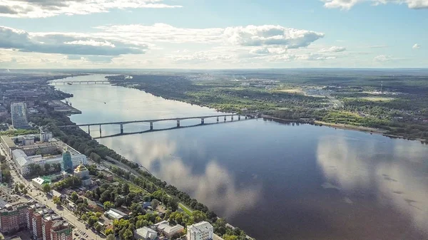 Rusya 'nın Perm kentinin panoramik görüntüsü 