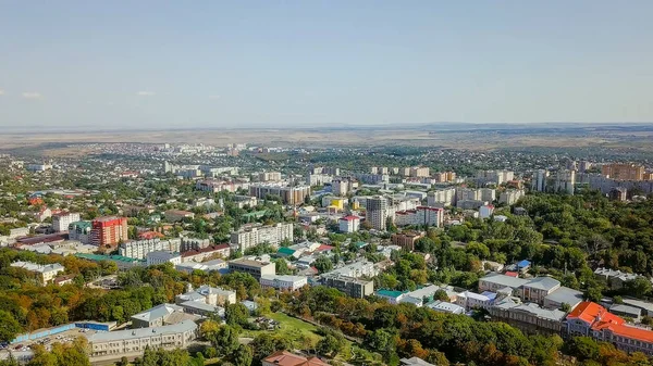 Panorama general del centro de la ciudad desde el aire. Rusia, Stavropol — Foto de Stock