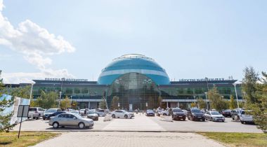 Astana, Kazakistan - 6 Eylül 2016: Uluslararası Havaalanı of