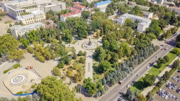 Monumento a Catarina II - um monumento em honra da Imperatriz Catarina II em Krasnodar. Está localizado na Praça Ekaterinensky. Cidade de Krasnodar, Rússia — Fotografia de Stock