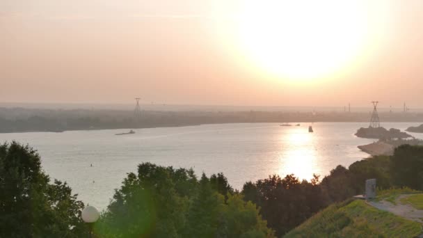 Sonnenaufgang Der Wolga Seilbahn Durch Den Fluss Nischni Nowgorod Video — Stockvideo