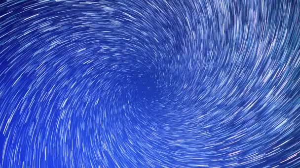 étoiles formant des lignes autour de l'étoile polaire. Vidéo. UltraHD (4K )