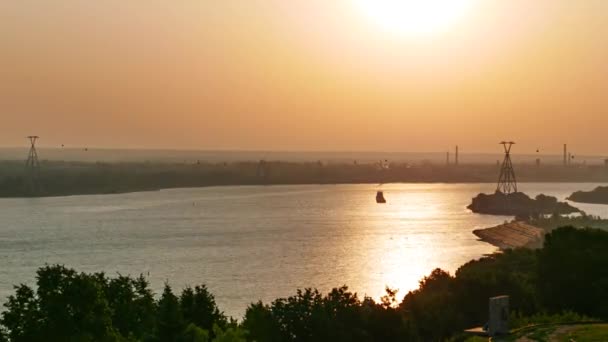 Lever Soleil Sur Volga Navires Dans Soleil Matin Nijni Novgorod — Video
