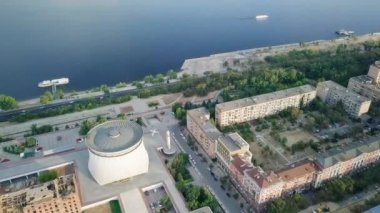 Rusya, Volgograd - 28 Ağustos 2017: Müzesi-rezerv Stalingrad Savaşı, Müze kompleksi Volgograd (Gerhardt Mill (Grudinina) ve Panorama Müzesi Stalingrad Savaşı). Video. UltraHD (4k)