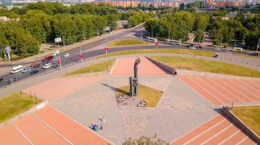 Rusya, Penza - 27 Ağustos 2017: Anıt Penza insan (Zafer Anıtı) Büyük Vatanseverlik Savaşı sırasında askeri ve emek cesaret. Penza, Rusya Federasyonu 