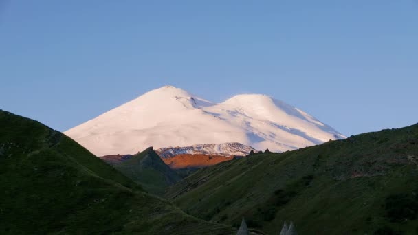 Increíble Montaña Elbrus Amanecer Cáucaso Rusia Vídeo — Vídeos de Stock