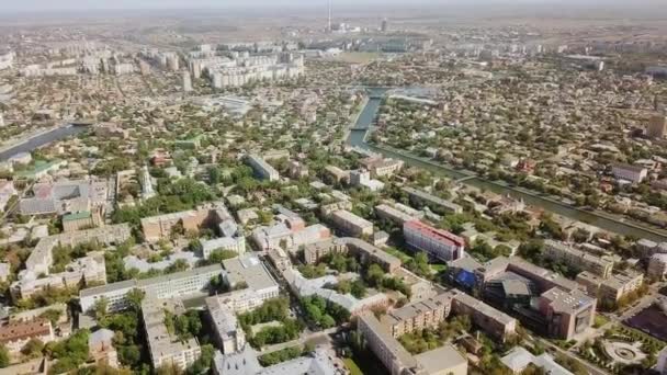 Panorama Flygfoto Över Staden Astrakhan Ryssland Video Ultrahd — Stockvideo