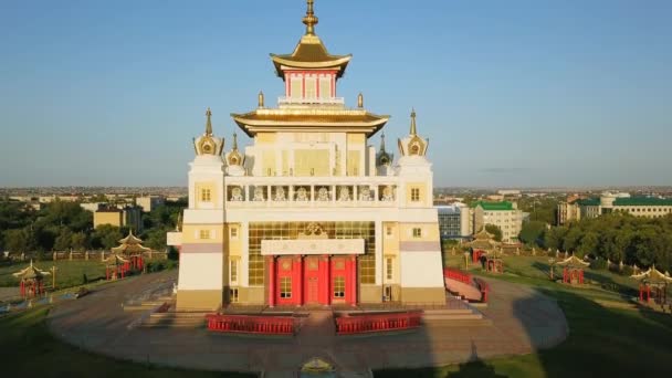 Dimora Oro Buddha Shakyamuni All Alba Più Grande Tempio Buddista — Video Stock