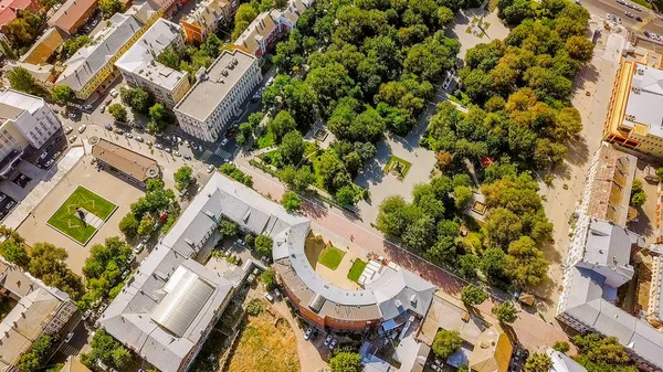 Vista panorámica de la ciudad desde el aire. Rusia, Astracán . — Foto de Stock