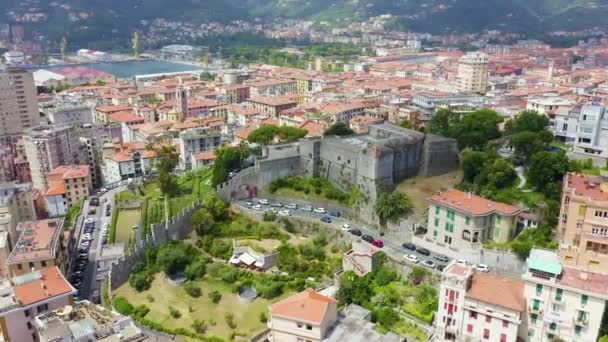 La Spezia, İtalya. San Giorgio Kalesi. Yukarıdan bak. 4K — Stok video