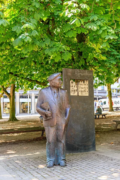 Bremen, Almanya - 28 Haziran 2019: Wilhelm Kaisen anıtı. At Am — Stok fotoğraf