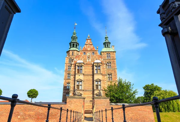Copenhague, Dinamarca. Castillo de Rosenborg. El palacio de la época de —  Fotos de Stock