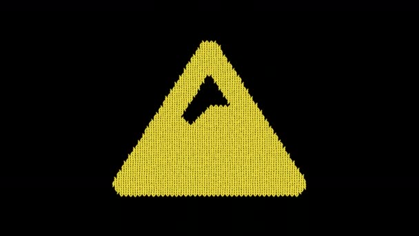 Symbol mountain is knitted from a woolen thread. Knit like a sweater — ストック動画