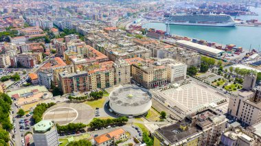 La Spezia, İtalya. Kral İsa 'nın Katedrali. Şehir manzarası, Hava manzarası 