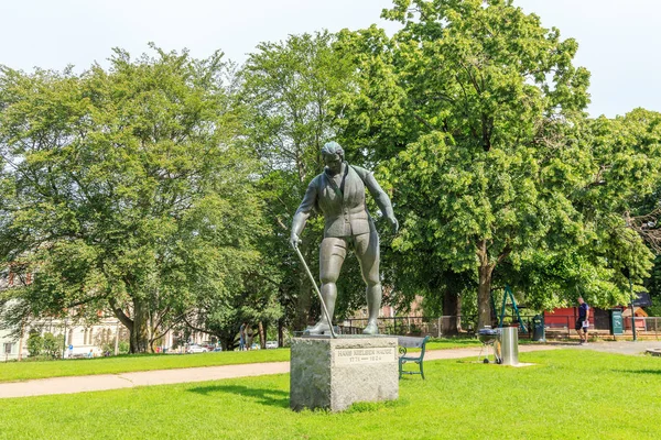 Oslo, Norwegia: Pomnik Hansa Nielsena Hauge. Norweski kaznodzieja, założyciel Hauganism — Zdjęcie stockowe