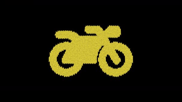 La motocicleta Symbol es tejida de un hilo de lana. Tejer como un suéter — Vídeos de Stock