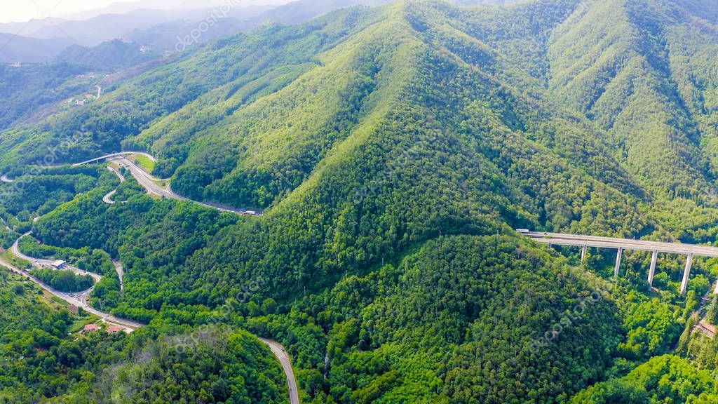 Italia, Provincia de La Spezia, A12. Ruta europea E80 (autopista