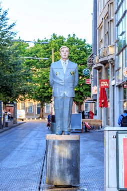 Hollanda, Lahey - 1 Temmuz 2019: Ünlü Modern Sokak Scul