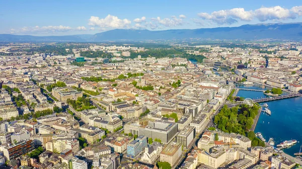 Ginebra, Suiza. Volando sobre la parte central de la ciudad en las horas de la mañana, Vista aérea —  Fotos de Stock