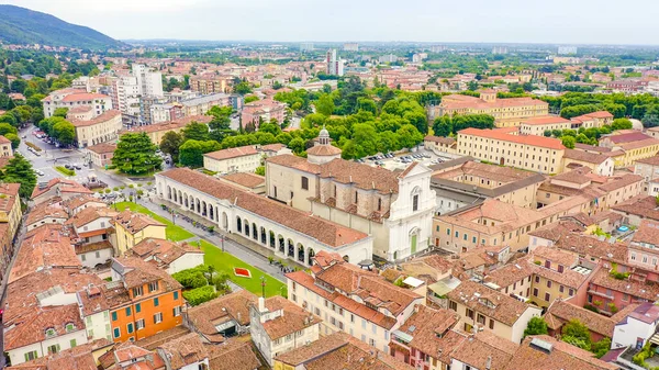 Brescia, Italia. Sant Afra, Brescia. Plaza Arnaldo, Vista aérea — Foto de Stock